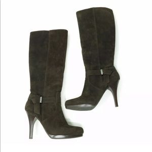 Tall suede black boot